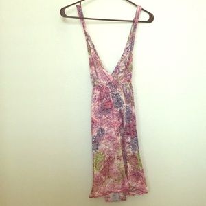 💚3/$5  Swimsuit cover up